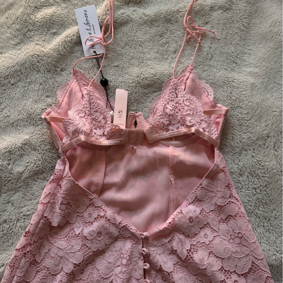 For love and lemons dress - Picture 4 of 4